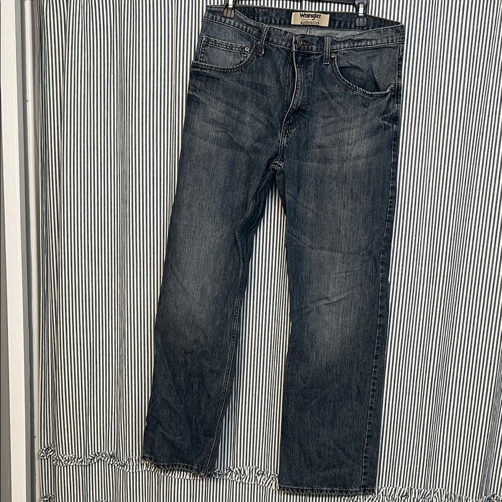 Wrangler Men's 34x34 Blue Straight Jeans